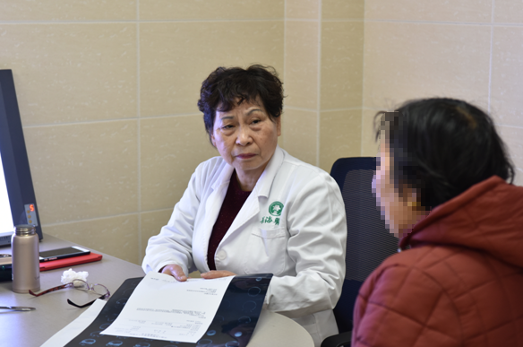 <a href='http://www.lnzszx.com/a/1811.html' target='_blank'><u>丁素菊</u></a>