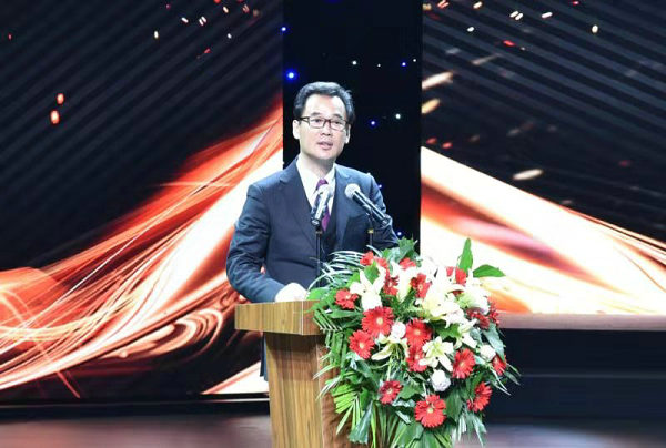 <a href='http://www.lnzszx.com/plus/list.php?tid=529' target='_blank'><u>宗亞力</u></a>