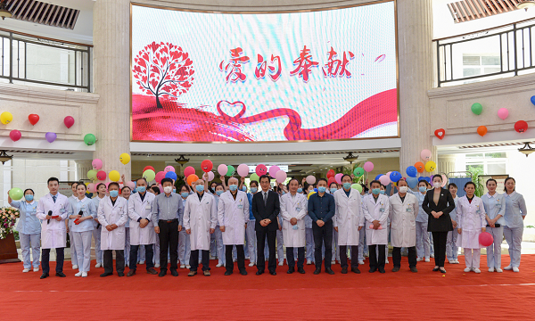 <a href='http://www.lnzszx.com/' target='_blank'><u>徐州仁慈醫(yī)院</u></a>512護士節(jié)
