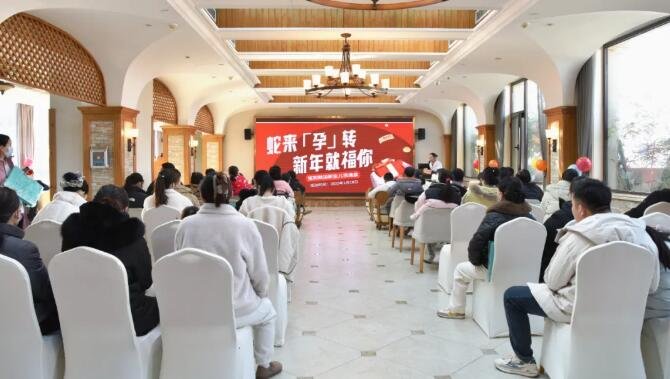 <a href='http://www.lnzszx.com/' target='_blank'><u>徐州仁慈醫(yī)院</u></a>