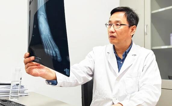 <a href='http://www.lnzszx.com/' target='_blank'><u>徐州仁慈醫(yī)院</u></a>